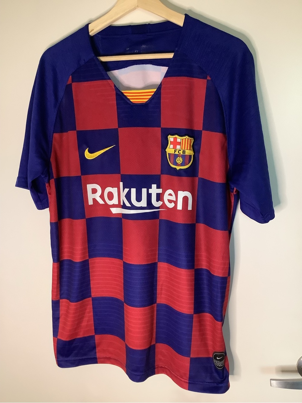 Nike FC Barcelona 19/20 Home Soccer Jersey XL